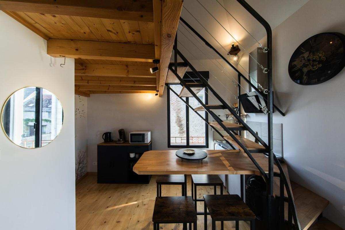 L'Armurerie Proche Islette Et Azay Le Rideau Cheillé Extérieur photo